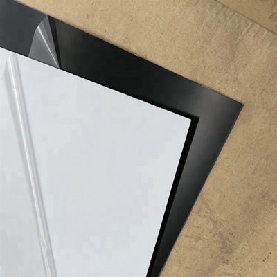 サイズに二重色のABSプラスチック シート・カットを刻むThermoforming CNC