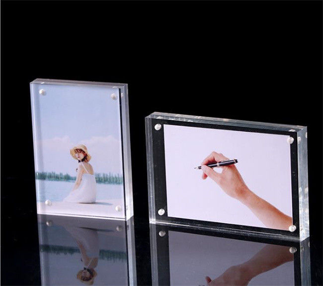 透明な水晶の注文のアクリルの製作20mmのアクリルの写真フレーム